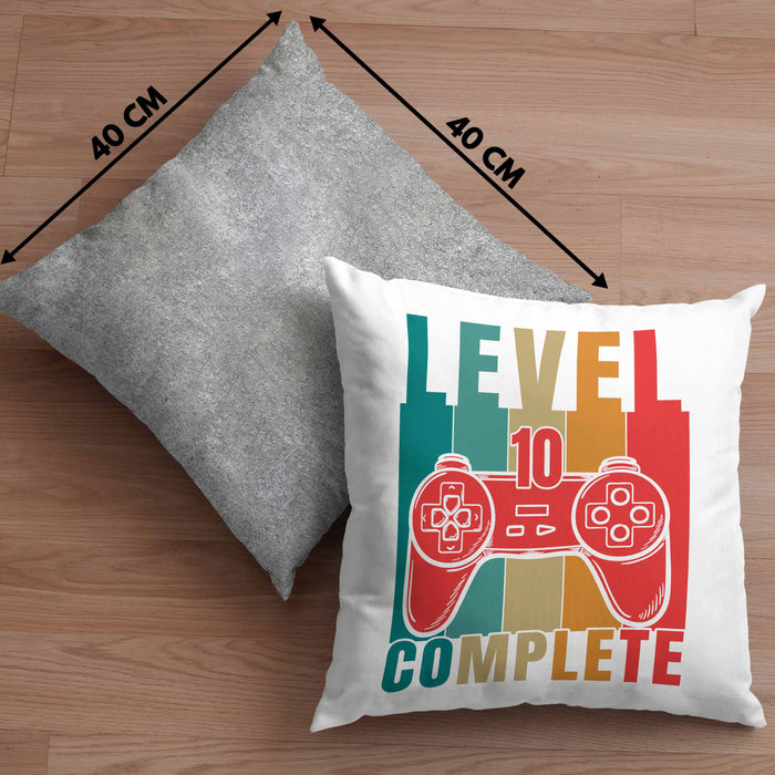10. Geburtstag Junge Lustige Gamer Kissen mit Füllung 40x40 Zocker Geschenk Gamer Gamergirl Geschenkidee Geburtstag 10er Geburtstag (Grau) Grau Trendation