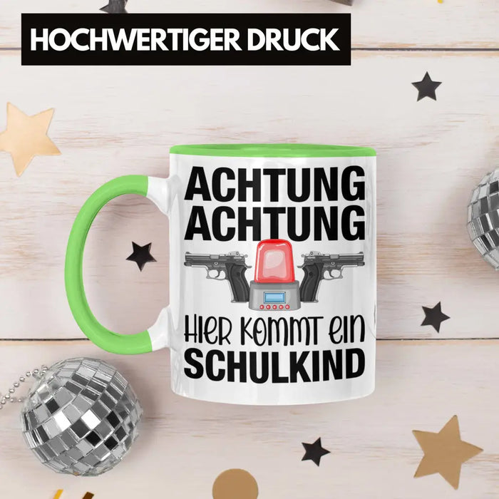 Einschulung Junge Achtung Schulkind Geschenk für Schultüte Füllung Tasse Schulstart 1. Schultag Schuleinführung Schulanfang Geschenkidee 2022 Grün Trendation