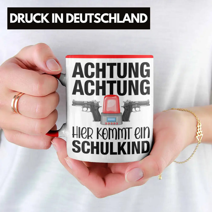 Einschulung Junge Achtung Schulkind Geschenk für Schultüte Füllung Tasse Schulstart 1. Schultag Schuleinführung Schulanfang Geschenkidee 2022 Rot Trendation