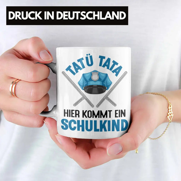 Einschulung Junge Tatü Tata Schulkind Geschenk für Schultüte Füllung Tasse Schulstart 1. Schultag Schuleinführung Schulanfang Geschenkidee 2022 Weiß Trendation
