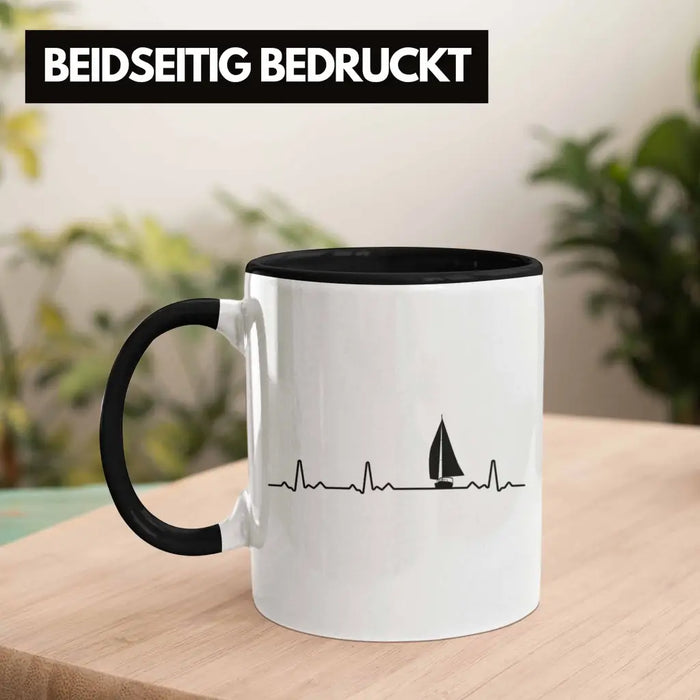 Kapitän Herzschlag Tasse Geschenk Käptn Lustiger Spruch Bootsfahrer Sportboot Herren Segler Segeln Motoboot Lustig Trendation