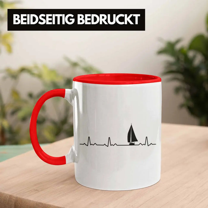 Kapitän Herzschlag Tasse Geschenk Käptn Lustiger Spruch Bootsfahrer Sportboot Herren Segler Segeln Motoboot Lustig Rot Trendation