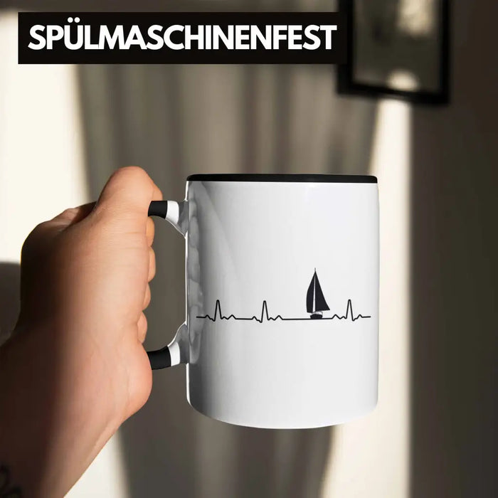Kapitän Herzschlag Tasse Geschenk Käptn Lustiger Spruch Bootsfahrer Sportboot Herren Segler Segeln Motoboot Lustig Trendation