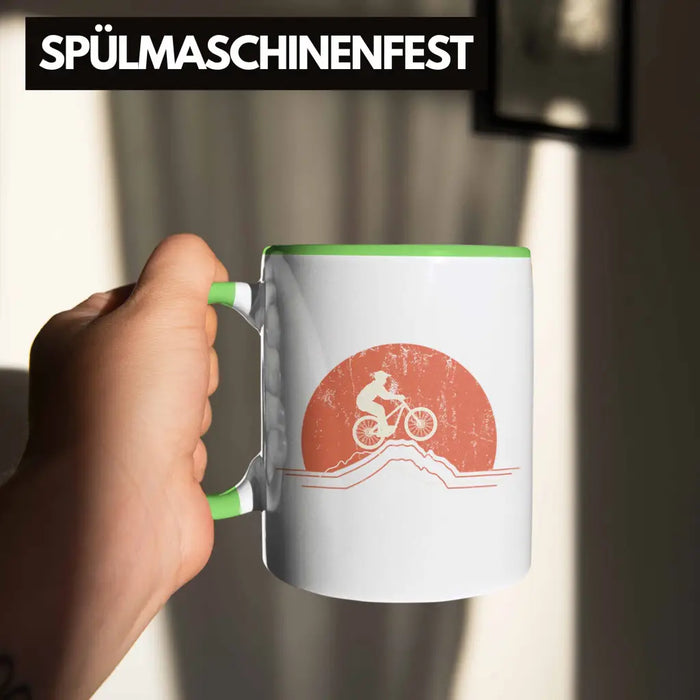 Moutainbike Geschenk Tasse Mountainbiker Geschenkidee Kinder Kaffeetasse Männer Accessories Grafik MTB Berge Grün Trendation