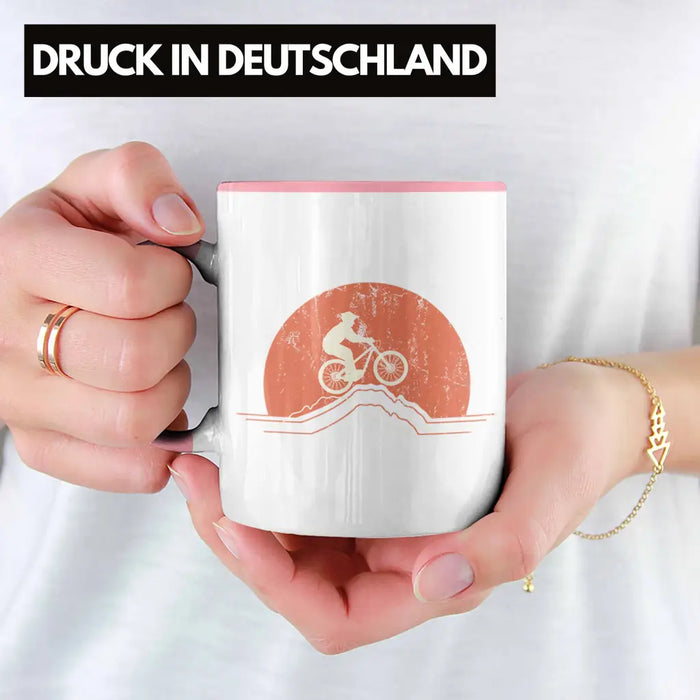 Moutainbike Geschenk Tasse Mountainbiker Geschenkidee Kinder Kaffeetasse Männer Accessories Grafik MTB Berge Rosa Trendation
