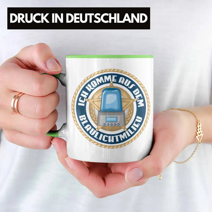Polizist Geschenk Tasse mit Spruch Geschenke Polizei Männer Lustig Blaulichtmilieu Grün Trendation