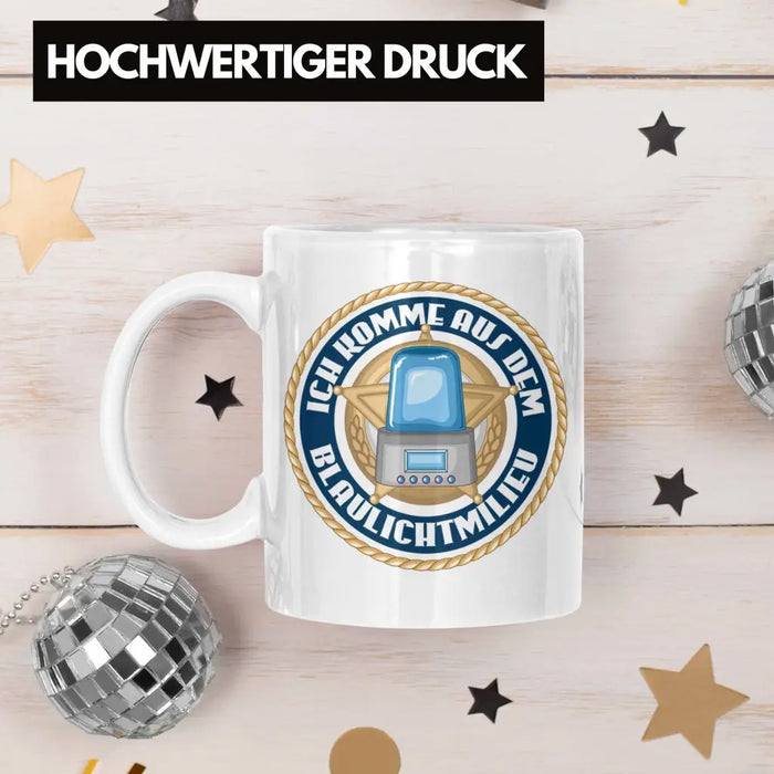 Polizist Geschenk Tasse mit Spruch Geschenke Polizei Männer Lustig Blaulichtmilieu Weiß Trendation