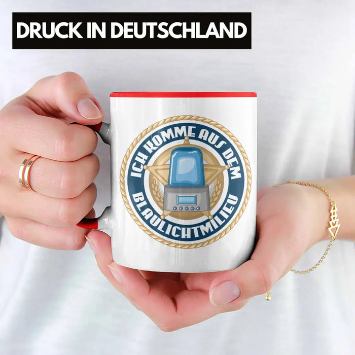 Polizist Geschenk Tasse mit Spruch Geschenke Polizei Männer Lustig Blaulichtmilieu Rot Trendation