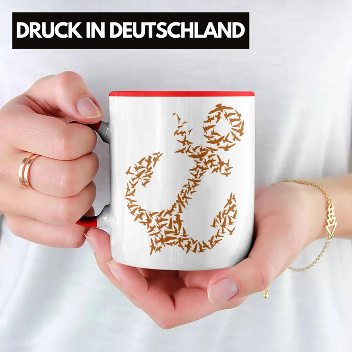 Tasse für Segler Geschenke Männer Tasse Geschenkideen Zubehör Gadgeds Segeln Lustig Anker Grafik Kapitän Rot Trendation