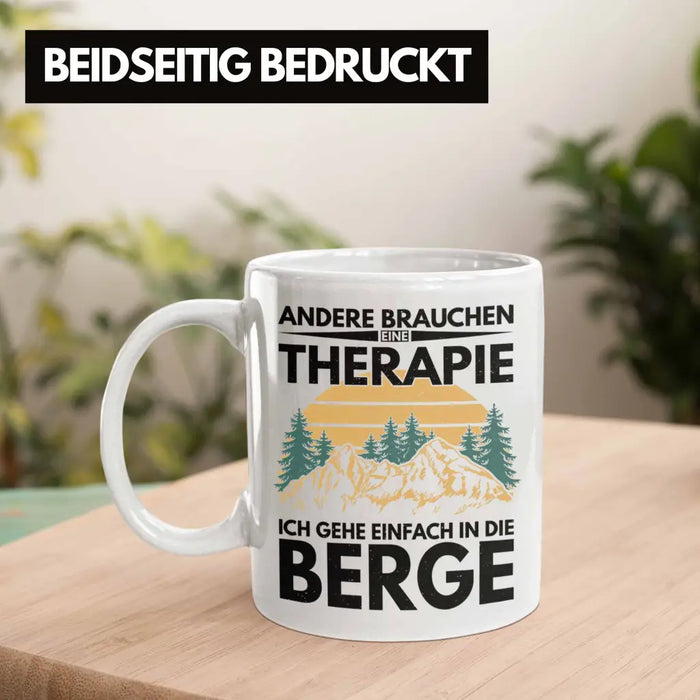 Trendation - Berge Tasse Geschenk Therapie Lustig Spruch Wandern Klettern Trekking Weiß Trendation