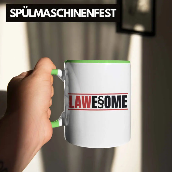 Trendation - Jura Tasse Geschenk Spruch Jurist Geschenkidee Anwalt Jura-Studium Lustige Sprüche Staatsexamen Lawesome Grün Trendation