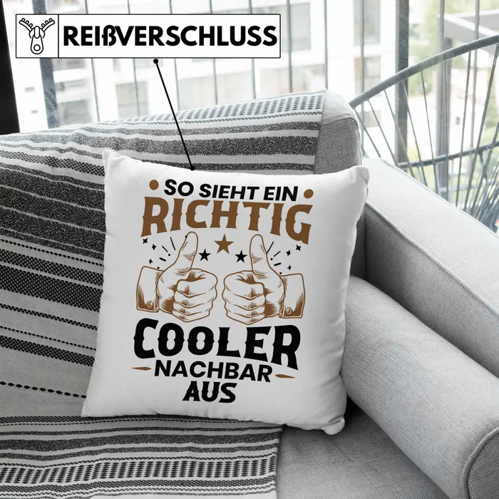 Trendation - So Sieht Ein Richtig Cooler Nachbar Aus Kissen Geschenk Bester Nachbar Geschenkidee Nachbarn Dekokissen mit Füllung 40x40 Rosa Trendation