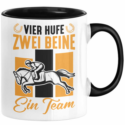 Reiterin Pferd Tasse Geschenk Team Vier Hufe Zwei Beine Ein Team Pferde-Liebhaberin Geschenk Kaffee-Becher Trendation