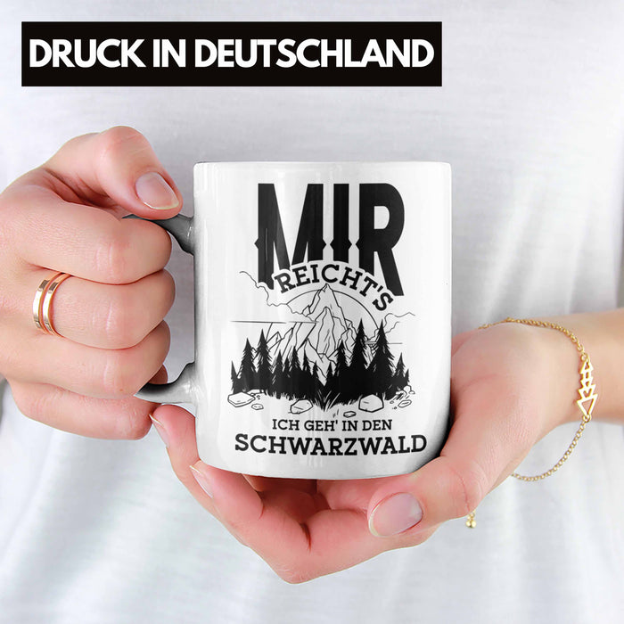 Schwarzwald Wanderer Tasse mit lustigem Spruch - Geschenk für Naturfreunde und Wanderliebhaber Weiß Trendation