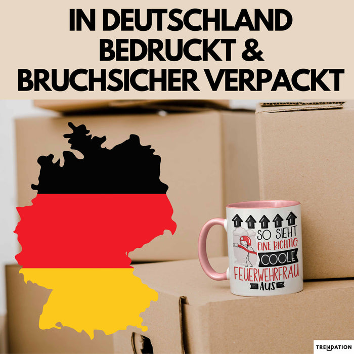 Feuerwehrfrau Geschenk Tasse Geschenkidee für Feuerwehrfrau Geburtstag Weihnachten Spruch So Sieht Eine Richtig Coole Feuerwehrfrau Aus Kaffee-Becher Rosa Trendation