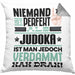 Judoka Geschenk Kissen mit Füllung 40x40 Lustige Geschenkidee für Judoka Geburtstag Niemand Ist Perfekt Aber Als Judoka Ist Man Nah Dran (Grau) Grau Trendation
