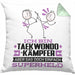 Taekwondo-Kämpfer Geschenk Kissen mit Füllung 40x40 Ich Bin Taekwondo-Kämpfer Aber Sag Doch Einfach Superheld Lustige Geschenkdiee für Taekwondo-Kämpfer (Grau) Grün Trendation