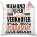 Verkäufer Geschenk Kissen mit Füllung 40x40 Lustige Geschenkidee für Verkäufer Geburtstag Niemand Ist Perfekt Aber Als Verkäufer Ist Man Nah Dran (Grau) Rosa Trendation