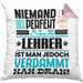 Lehrer Geschenk Kissen mit Füllung 40x40 Lustige Geschenkidee für Lehrer Geburtstag Niemand Ist Perfekt Aber Als Lehrer Ist Man Nah Dran (Grau) Rosa Trendation