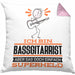 Bassgitarrist Geschenk Kissen mit Füllung 40x40 Ich Bin Bassgitarrist Aber Sag Doch Einfach Superheld Lustige Geschenkdiee für Bassgitarrist (Grau) Rosa Trendation
