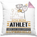 Athlet Geschenk Kissen mit Füllung 40x40 Ich Bin Athlet Aber Sag Doch Einfach Superheld Lustige Geschenkdiee für Athlet (Grau) Rosa Trendation