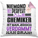 Chemiker Geschenk Kissen mit Füllung 40x40 Lustige Geschenkidee für Chemiker Geburtstag Niemand Ist Perfekt Aber Als Chemiker Ist Man Nah Dran (Grau) Rosa Trendation