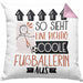 Fußballerin Geschenk Kissen mit Füllung 40x40 Lustig Geschenkidee für Fußballerin Geburtstag So Sieht Eine Richtig Coole Fußballerin Aus Frauen Spruch (Grau) Rosa Trendation