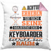 Keyboarder Geschenk Kissen mit Füllung 40x40 Lustiger Spruch Erheben Sie Sich Der Keyboarder Betritt den Raum (Grau) Rosa Trendation