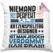 Katzenspielzeug-Designer Geschenk Kissen mit Füllung 40x40 Lustige Geschenkidee für Katzenspielzeug-Designer Geburtstag Niemand Ist Perfekt Aber Als Katzenspielzeug-Designer Ist Man Nah Dran (Grau) Rosa Trendation