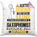 Saxophonist Geschenk Kissen mit Füllung 40x40 Lustiger Spruch Erheben Sie Sich Der Saxophonist Betritt den Raum (Grau) Rosa Trendation