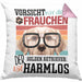 Golden Retriever Besitzerin Frauchen Kissen mit Füllung 40x40 Geschenk Lustiger Spruch Geschenkidee Vorsicht Vor Dem Frauchen (Grau) Rosa Trendation