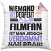 Filmfan Geschenk Kissen mit Füllung 40x40 Lustige Geschenkidee für Filmfan Geburtstag Niemand Ist Perfekt Aber Als Filmfan Ist Man Nah Dran (Grau) Rosa Trendation