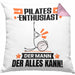 Pilates-Enthusiast Kissen mit Füllung 40x40 Geschenk für Pilates-Enthusiast Der Mann Der Alles Kann Geschenkidee zum Geburtstag (Grau) Rosa Trendation