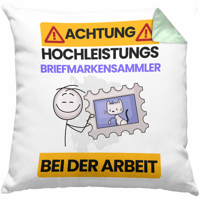 Briefmarkensammler Kissen mit Füllung 40x40 Geschenk Lustiger Spruch Geschenkidee für Briefmarkensammler Achtung Hochleistungs Briefmarkensammler Bei Der Arbeit (Grau) Grün Trendation