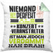 Konzertveranstalter Geschenk Kissen mit Füllung 40x40 Lustige Geschenkidee für Konzertveranstalter Geburtstag Niemand Ist Perfekt Aber Als Konzertveranstalter Ist Man Nah Dran (Grau) Grün Trendation