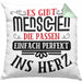 Liebste Person Geschenk Kissen mit Füllung 40x40 Es Gibt Menschen Die Passen Einfach Perfekt Ins Herz Geschenkidee Beste Freundin (Grau) Grün Trendation