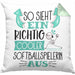 So Sieht Ein Richtig Cooler Softballspielerin Aus Geschenk Kissen mit Füllung 40x40 Lustiger Spruch Geschenkidee (Grau) Grün Trendation