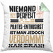 Pilates-Enthusiast Geschenk Kissen mit Füllung 40x40 Lustige Geschenkidee für Pilates-Enthusiast Geburtstag Niemand Ist Perfekt Aber Als Pilates-Enthusiast Ist Man Nah Dran (Grau) Grün Trendation