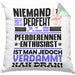 Pferderennen-Enthusiast Geschenk Kissen mit Füllung 40x40 Lustige Geschenkidee für Pferderennen-Enthusiast Geburtstag Niemand Ist Perfekt Aber Als Pferderennen-Enthusiast Ist Man Nah Dran (Grau) Grün Trendation