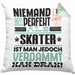 Skater Geschenk Kissen mit Füllung 40x40 Lustige Geschenkidee für Skater Geburtstag Niemand Ist Perfekt Aber Als Skater Ist Man Nah Dran (Grau) Grün Trendation