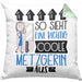 Metzgerin Geschenk Kissen mit Füllung 40x40 Geschenkidee für Metzgerin Geburtstag Weihnachten Spruch So Sieht Eine Richtig Coole Metzgerin Aus (Grau) Grün Trendation