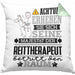 Reittherapeut Geschenk Kissen mit Füllung 40x40 Lustiger Spruch Erheben Sie Sich Der Reittherapeut Betritt den Raum (Grau) Grün Trendation