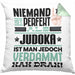 Judoka Geschenk Kissen mit Füllung 40x40 Lustige Geschenkidee für Judoka Geburtstag Niemand Ist Perfekt Aber Als Judoka Ist Man Nah Dran (Grau) Grün Trendation