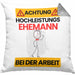 Ehemann Kissen mit Füllung 40x40 Geschenk Lustiger Spruch Geschenkidee für Ehemann Achtung Hochleistungs Ehemann Bei Der Arbeit (Grau) Grau Trendation