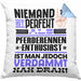 Pferderennen-Enthusiast Geschenk Kissen mit Füllung 40x40 Lustige Geschenkidee für Pferderennen-Enthusiast Geburtstag Niemand Ist Perfekt Aber Als Pferderennen-Enthusiast Ist Man Nah Dran (Grau) Blau Trendation