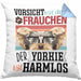 Yorkie Besitzerin Frauchen Kissen mit Füllung 40x40 Geschenk Lustiger Spruch Geschenkidee Vorsicht Vor Dem Frauchen (Grau) Blau Trendation