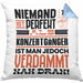 Konzertgänger Geschenk Kissen mit Füllung 40x40 Lustige Geschenkidee für Konzertgänger Geburtstag Niemand Ist Perfekt Aber Als Konzertgänger Ist Man Nah Dran (Grau) Blau Trendation