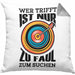 Bogenschießen Kissen mit Füllung 40x40 mit Bogenschütze Spruch - Geschenk für Pfeil und Bogen Fans Wer Trifft Ist Nur Zu Faul Zum Suchen (Grau) Grau Trendation