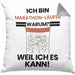 Marathonläufer Geschenk Kissen mit Füllung 40x40 Lustiger Spruch Ich Bin Marathonläufer Warum Weil Ich Es Kann Geschenkidee Bester Marathonläufer Geburtstag (Grau) Grau Trendation