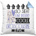 Großcousine Geschenk Kissen mit Füllung 40x40 Geschenkidee für Großcousine Geburtstag Weihnachten Spruch So Sieht Eine Richtig Coole Großcousine Aus (Grau) Blau Trendation